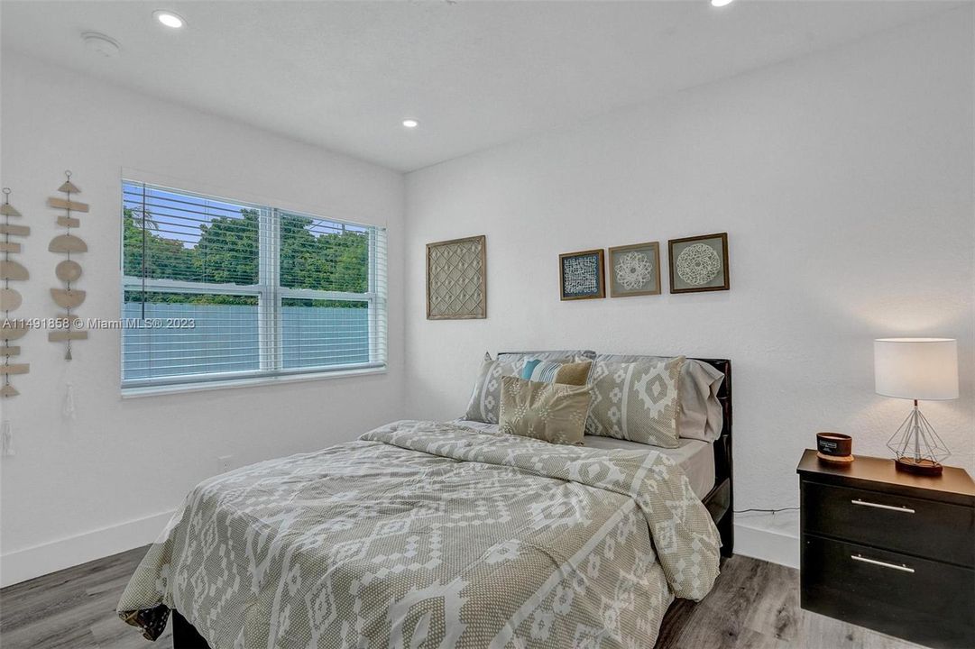 Недавно продано: $695,000 (0 спален, 0 ванн, 1392 Квадратных фут)