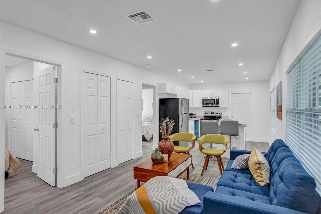 Недавно продано: $695,000 (0 спален, 0 ванн, 1392 Квадратных фут)