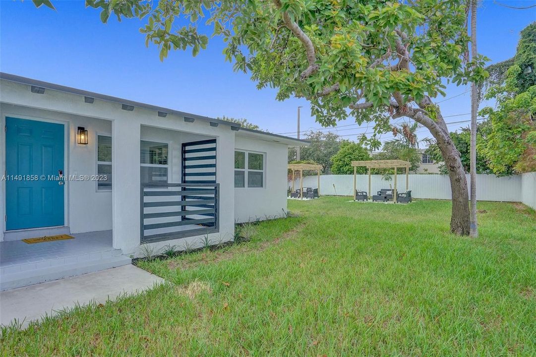 Недавно продано: $695,000 (0 спален, 0 ванн, 1392 Квадратных фут)