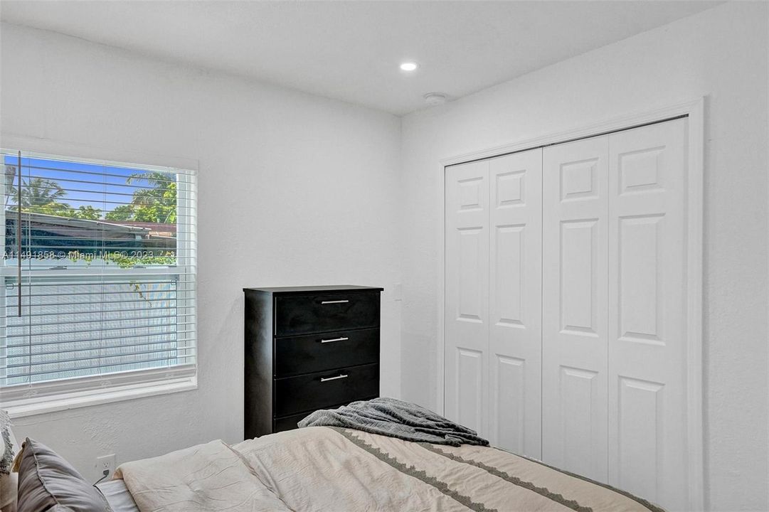 Недавно продано: $695,000 (0 спален, 0 ванн, 1392 Квадратных фут)