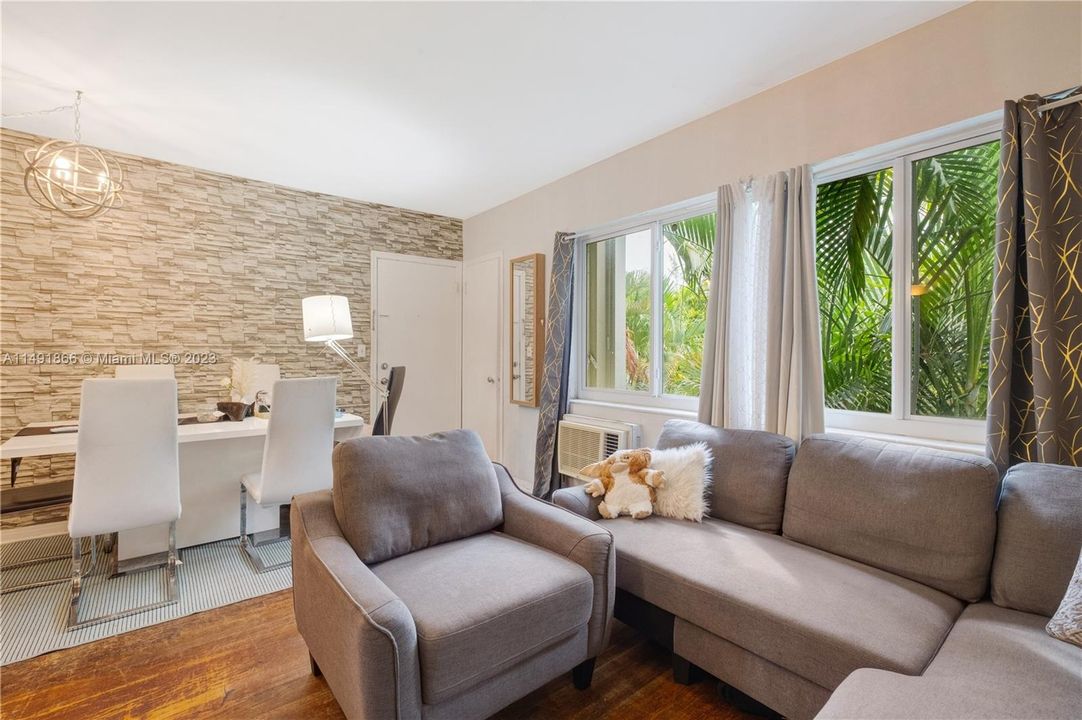 Vendido Recientemente: $300,000 (1 camas, 1 baños, 480 Pies cuadrados)