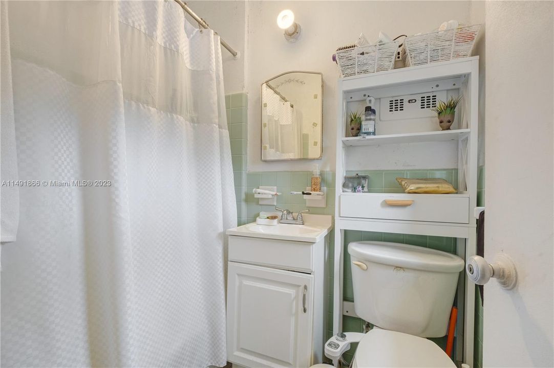 Vendido Recientemente: $300,000 (1 camas, 1 baños, 480 Pies cuadrados)