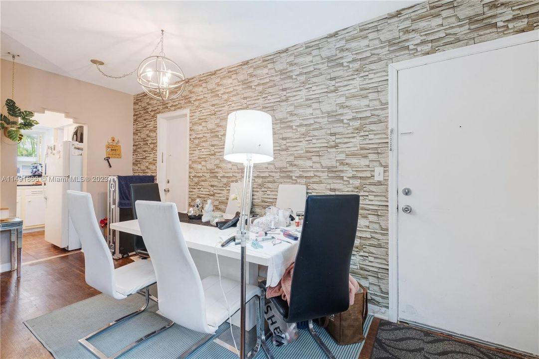 Vendido Recientemente: $300,000 (1 camas, 1 baños, 480 Pies cuadrados)