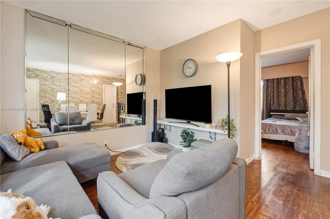 Vendido Recientemente: $300,000 (1 camas, 1 baños, 480 Pies cuadrados)