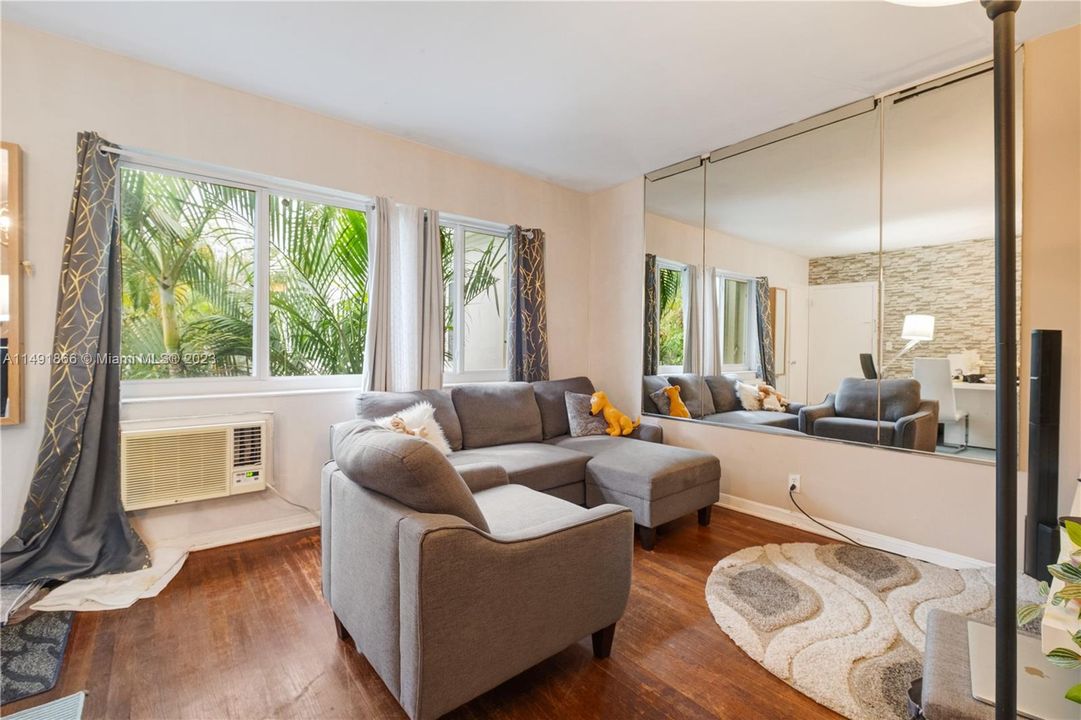 Vendido Recientemente: $300,000 (1 camas, 1 baños, 480 Pies cuadrados)