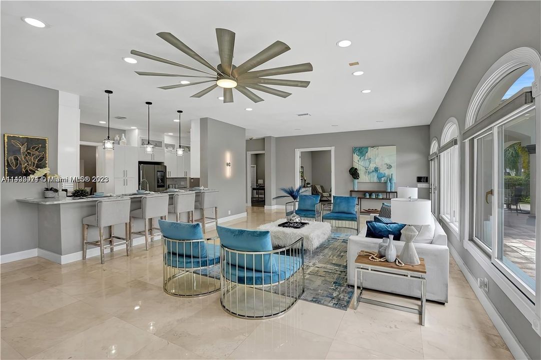 Active With Contract: $4,500,000 (5 beds, 4 baths, 4109 Square Feet)