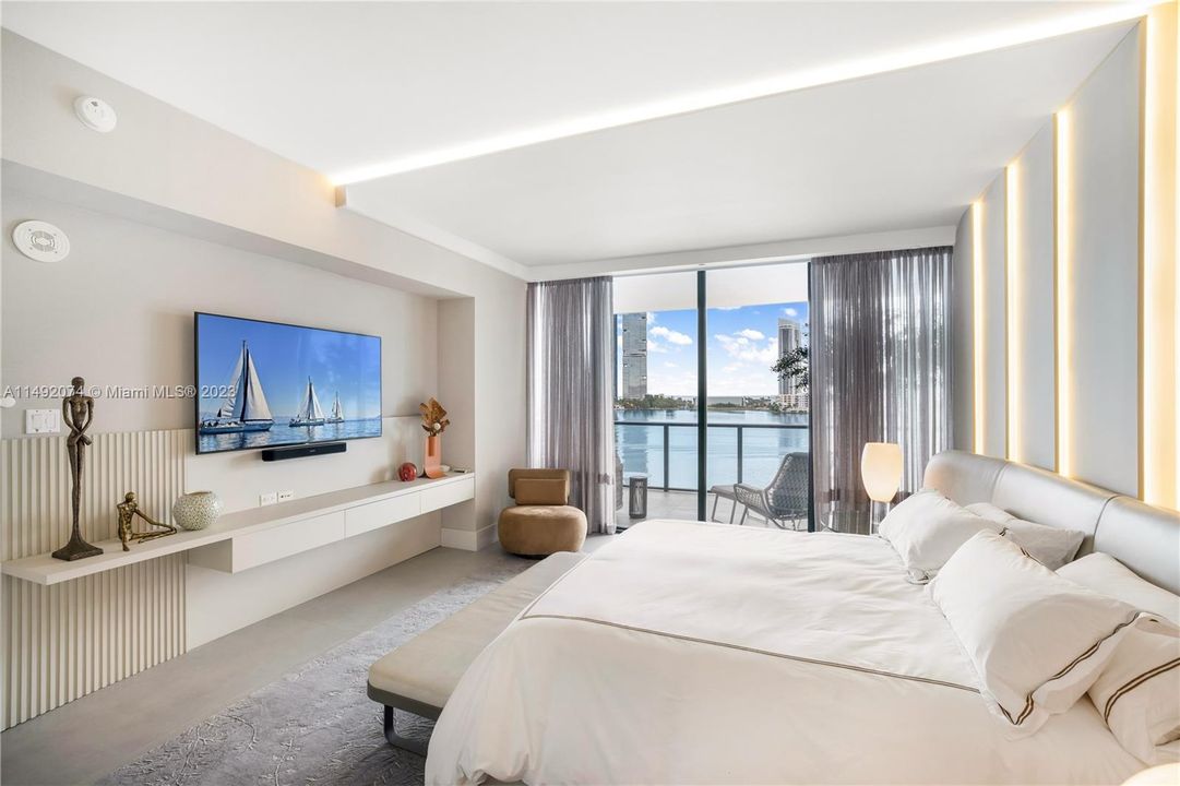 Недавно продано: $3,410,000 (3 спален, 4 ванн, 2626 Квадратных фут)