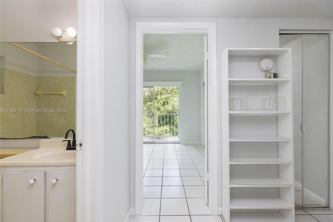 Recently Sold: $320,000 (2 beds, 1 baths, 0 Square Feet)