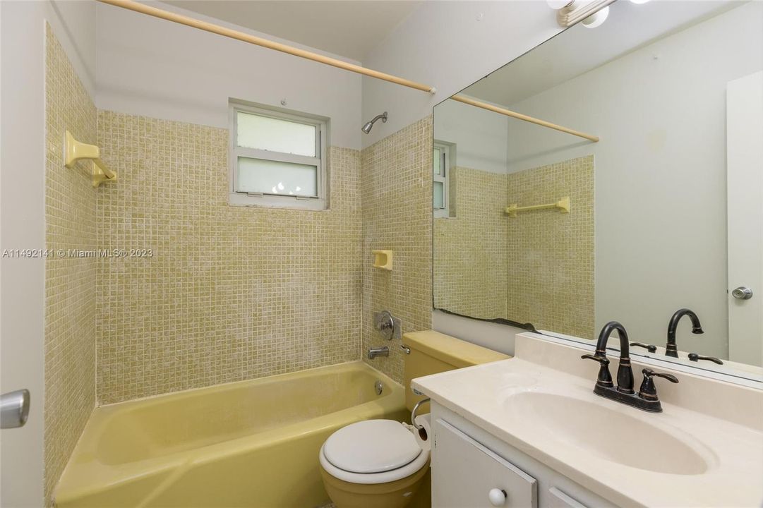 Recently Sold: $320,000 (2 beds, 1 baths, 0 Square Feet)