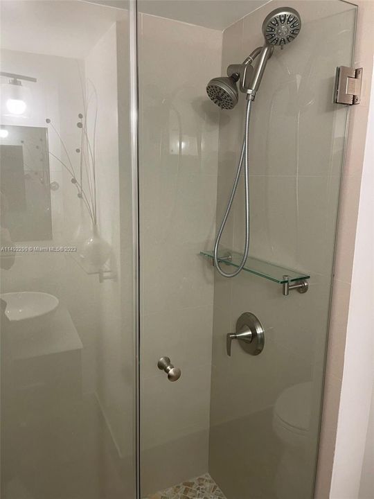 Recientemente alquilado: $2,600 (2 camas, 2 baños, 1026 Pies cuadrados)