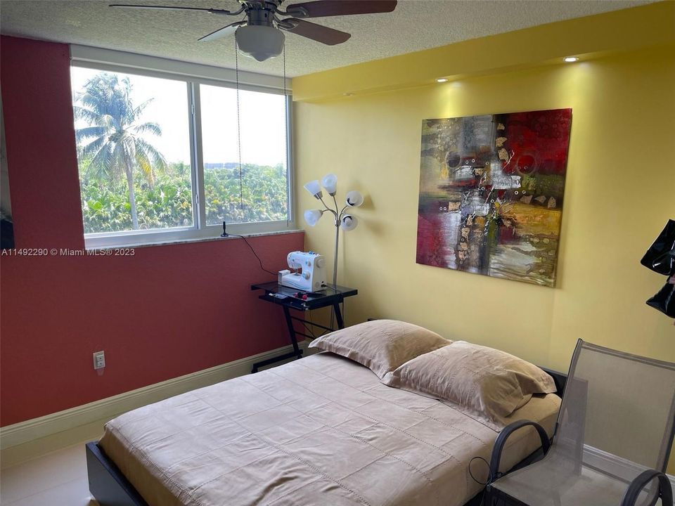 Recientemente alquilado: $2,600 (2 camas, 2 baños, 1026 Pies cuadrados)