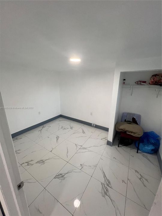 Recently Rented: $1,395 (1 beds, 1 baths, 0 Square Feet)