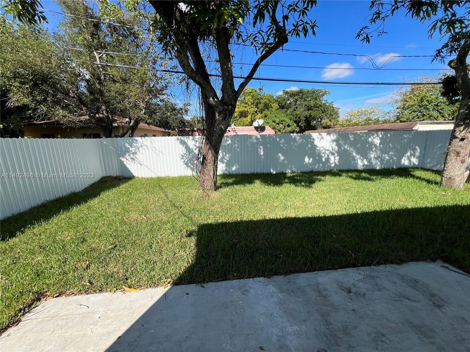 Recently Sold: $525,000 (3 beds, 2 baths, 1480 Square Feet)