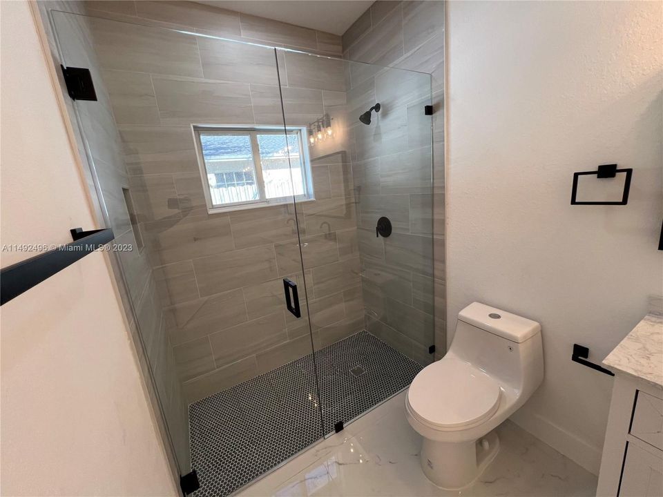 Recently Sold: $525,000 (3 beds, 2 baths, 1480 Square Feet)