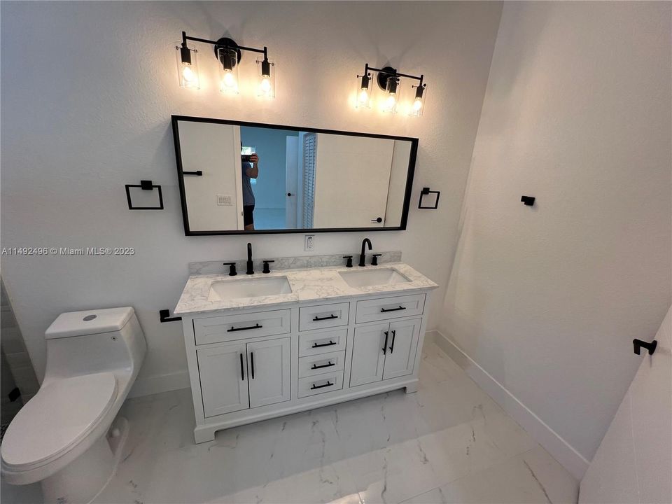 Recently Sold: $525,000 (3 beds, 2 baths, 1480 Square Feet)