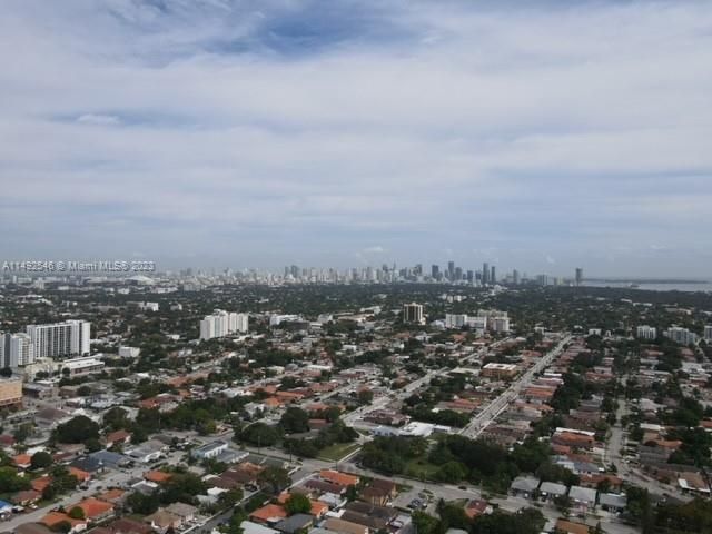 Recently Sold: $679,000 (4 beds, 3 baths, 2128 Square Feet)