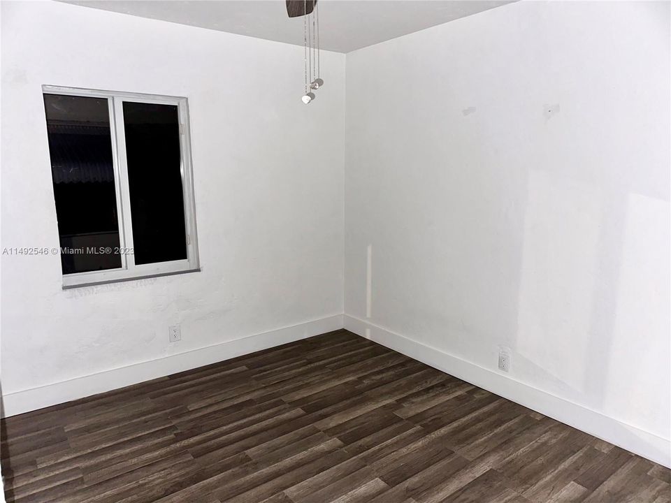 Recently Sold: $679,000 (4 beds, 3 baths, 2128 Square Feet)