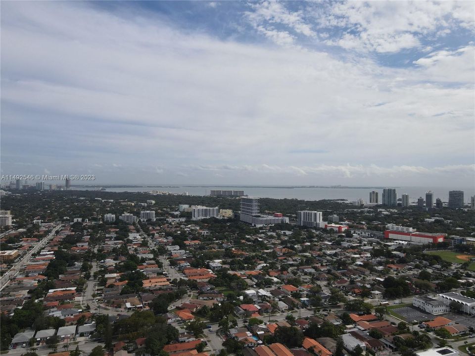 Recently Sold: $679,000 (4 beds, 3 baths, 2128 Square Feet)