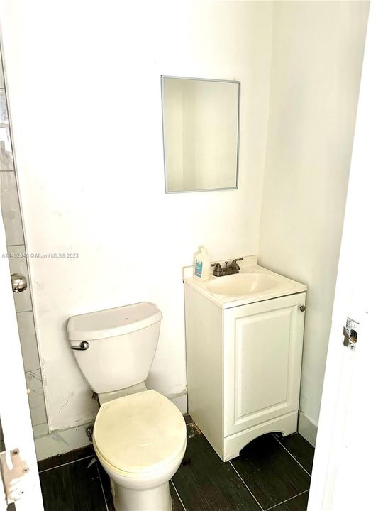 Recently Sold: $679,000 (4 beds, 3 baths, 2128 Square Feet)