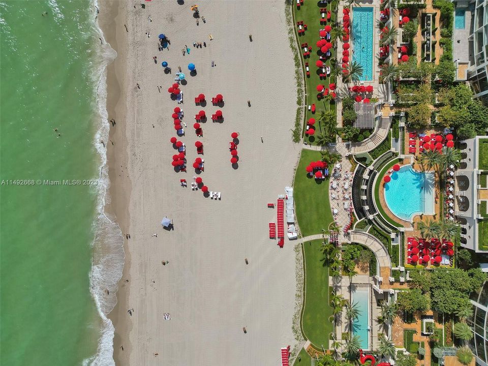 最近租的: $49,900 (4 贝兹, 5 浴室, 3484 平方英尺)