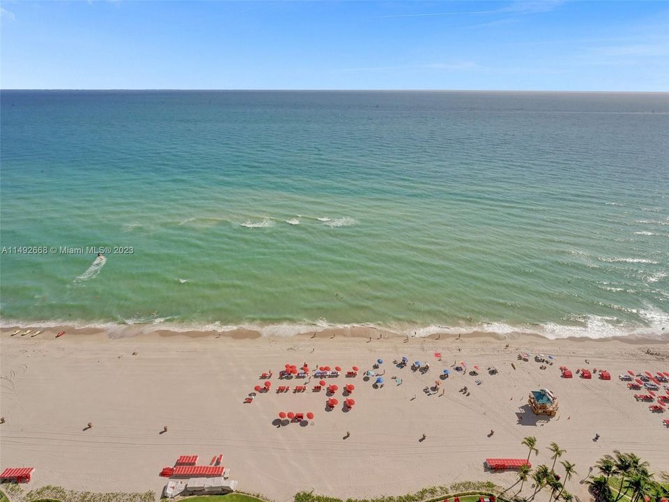 最近租的: $49,900 (4 贝兹, 5 浴室, 3484 平方英尺)