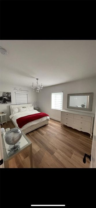 Recently Sold: $899,000 (2 beds, 2 baths, 1145 Square Feet)