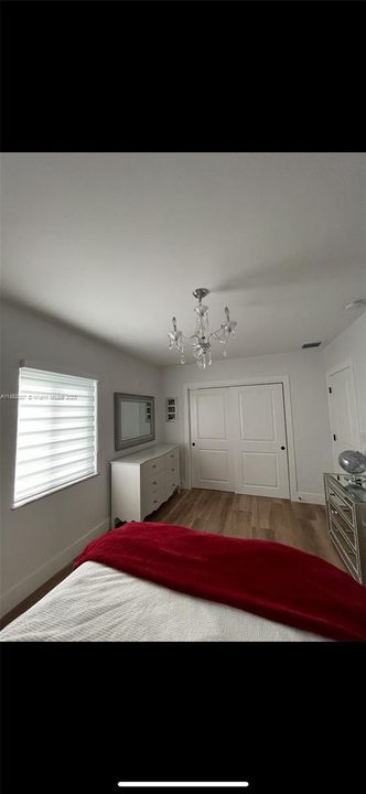 Recently Sold: $899,000 (2 beds, 2 baths, 1145 Square Feet)