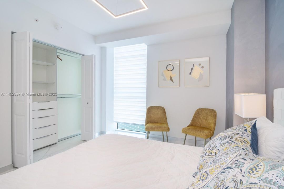 Recently Sold: $1,289,000 (3 beds, 2 baths, 1705 Square Feet)