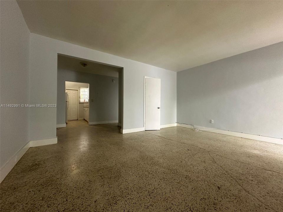 Recently Sold: $1,175,000 (0 beds, 0 baths, 5650 Square Feet)