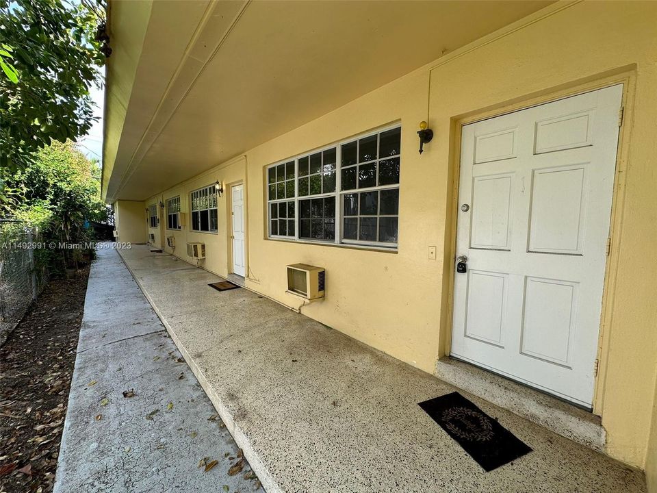 Recently Sold: $1,175,000 (0 beds, 0 baths, 5650 Square Feet)