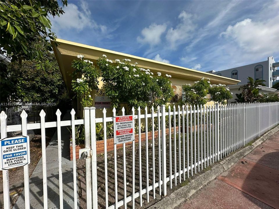 Recently Sold: $1,175,000 (0 beds, 0 baths, 5650 Square Feet)