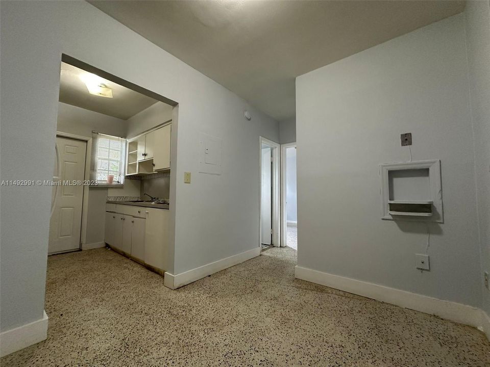 Recently Sold: $1,175,000 (0 beds, 0 baths, 5650 Square Feet)