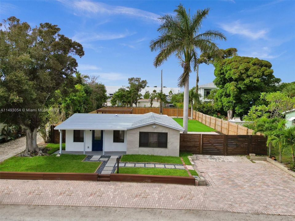 Recently Sold: $679,900 (3 beds, 2 baths, 0 Square Feet)