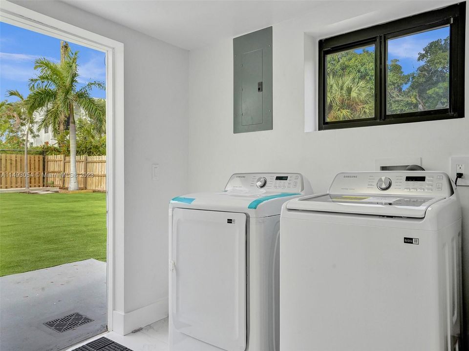 Recently Sold: $679,900 (3 beds, 2 baths, 0 Square Feet)