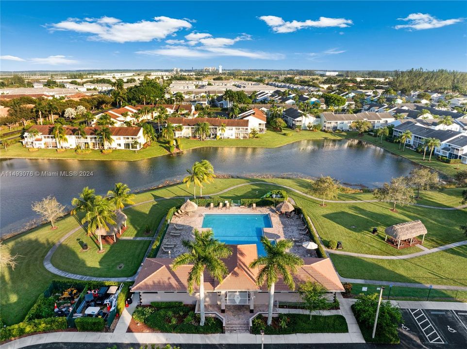 Recently Sold: $360,000 (3 beds, 2 baths, 1846 Square Feet)