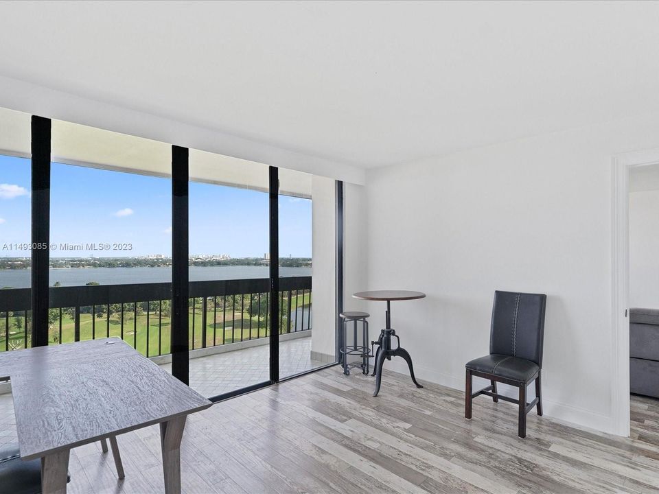 Recently Rented: $2,500 (2 beds, 2 baths, 1134 Square Feet)