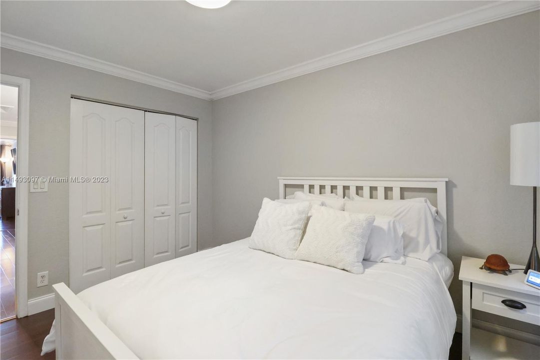 最近租的: $4,800 (3 贝兹, 2 浴室, 2420 平方英尺)