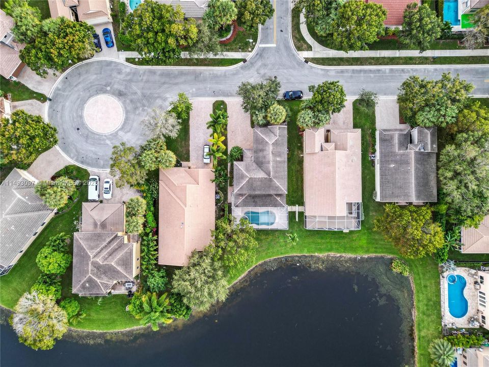 最近租的: $4,800 (3 贝兹, 2 浴室, 2420 平方英尺)