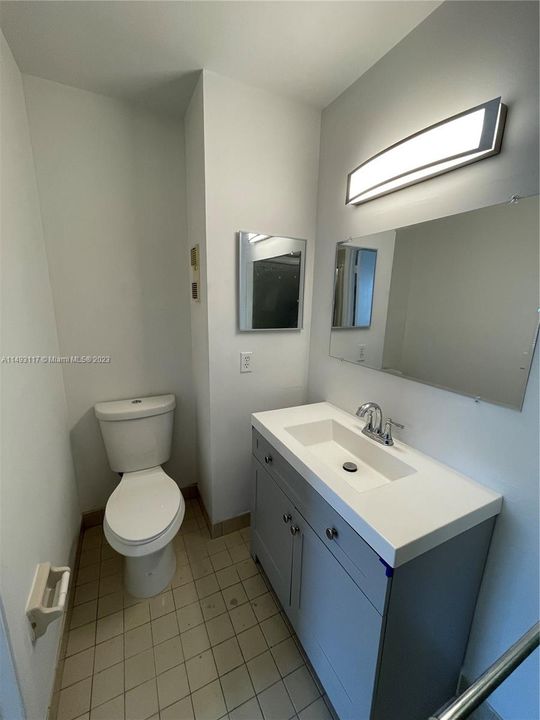 最近租的: $2,000 (2 贝兹, 2 浴室, 970 平方英尺)