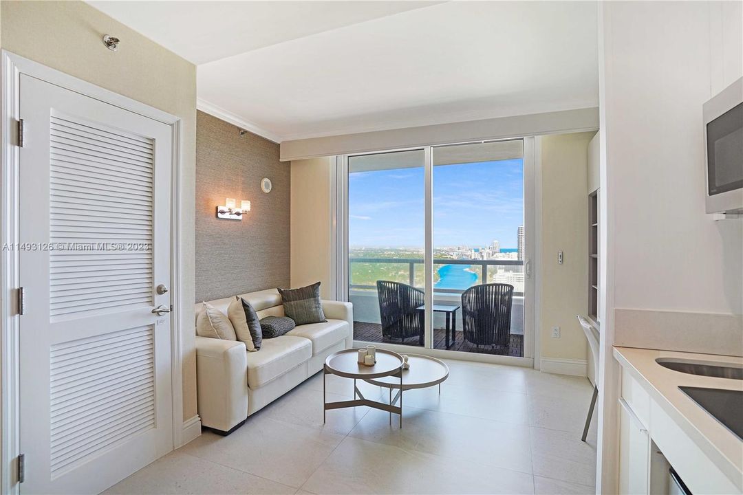 Vendido Recientemente: $2,490,000 (2 camas, 2 baños, 1528 Pies cuadrados)