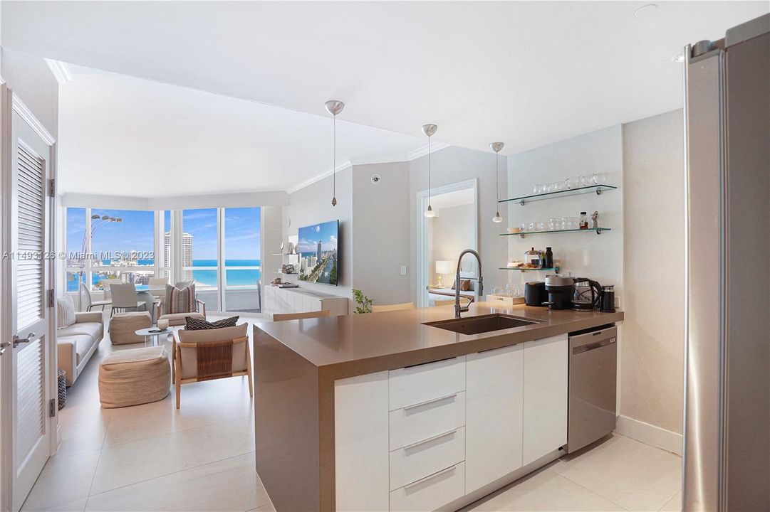 Vendido Recientemente: $2,490,000 (2 camas, 2 baños, 1528 Pies cuadrados)