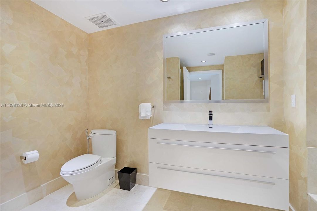 Vendido Recientemente: $2,490,000 (2 camas, 2 baños, 1528 Pies cuadrados)