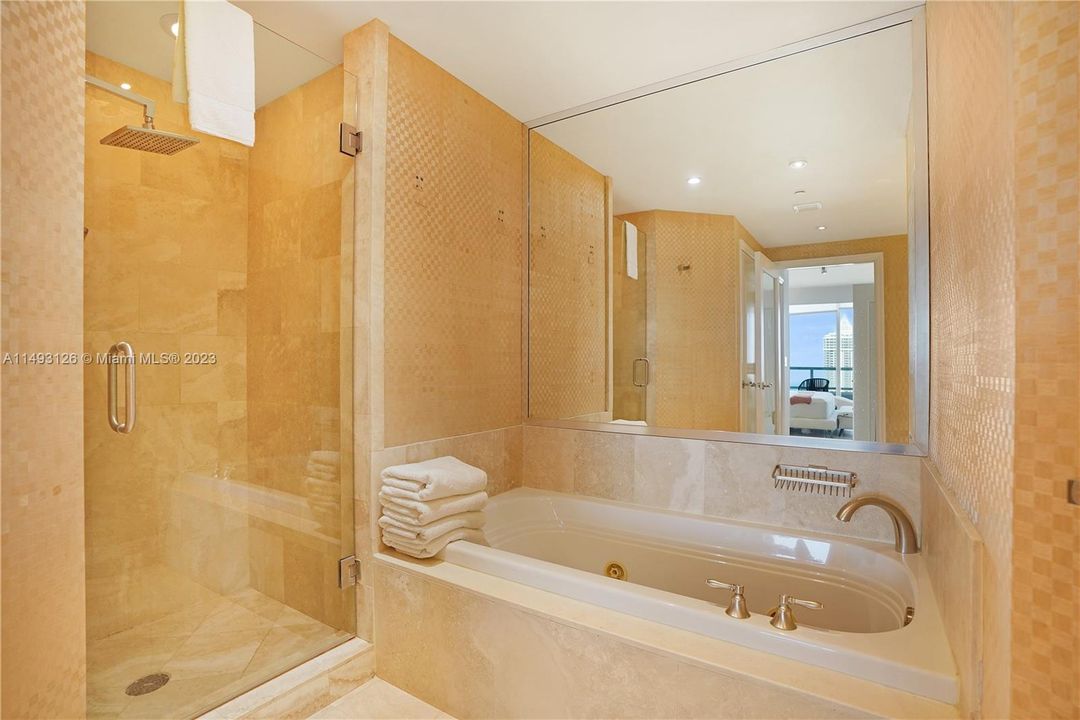 Vendido Recientemente: $2,490,000 (2 camas, 2 baños, 1528 Pies cuadrados)