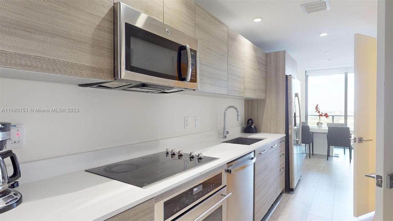 Vendido Recientemente: $482,000 (1 camas, 1 baños, 621 Pies cuadrados)