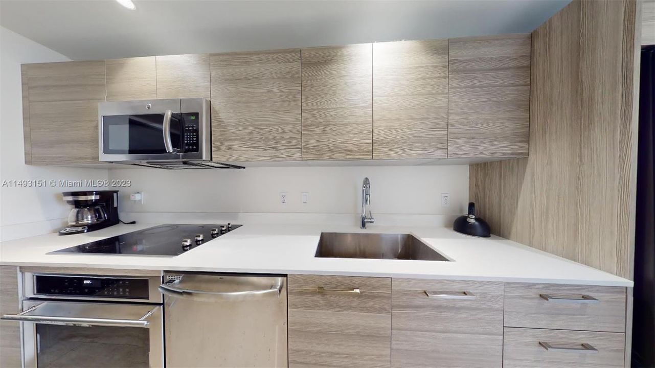 Vendido Recientemente: $482,000 (1 camas, 1 baños, 621 Pies cuadrados)