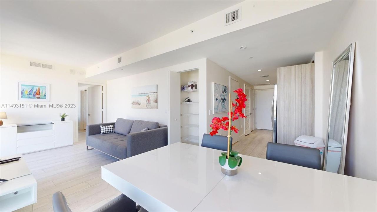 Vendido Recientemente: $482,000 (1 camas, 1 baños, 621 Pies cuadrados)