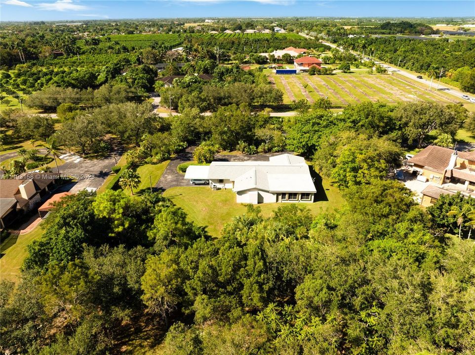 Recently Sold: $749,900 (4 beds, 2 baths, 2983 Square Feet)