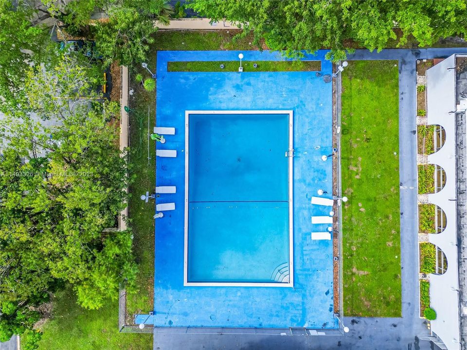 Недавно продано: $200,000 (2 спален, 2 ванн, 1192 Квадратных фут)