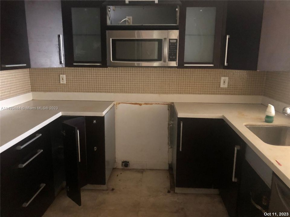 Vendido Recientemente: $251,900 (1 camas, 1 baños, 840 Pies cuadrados)