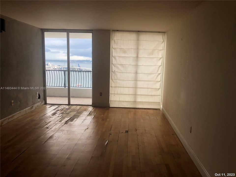 Vendido Recientemente: $251,900 (1 camas, 1 baños, 840 Pies cuadrados)